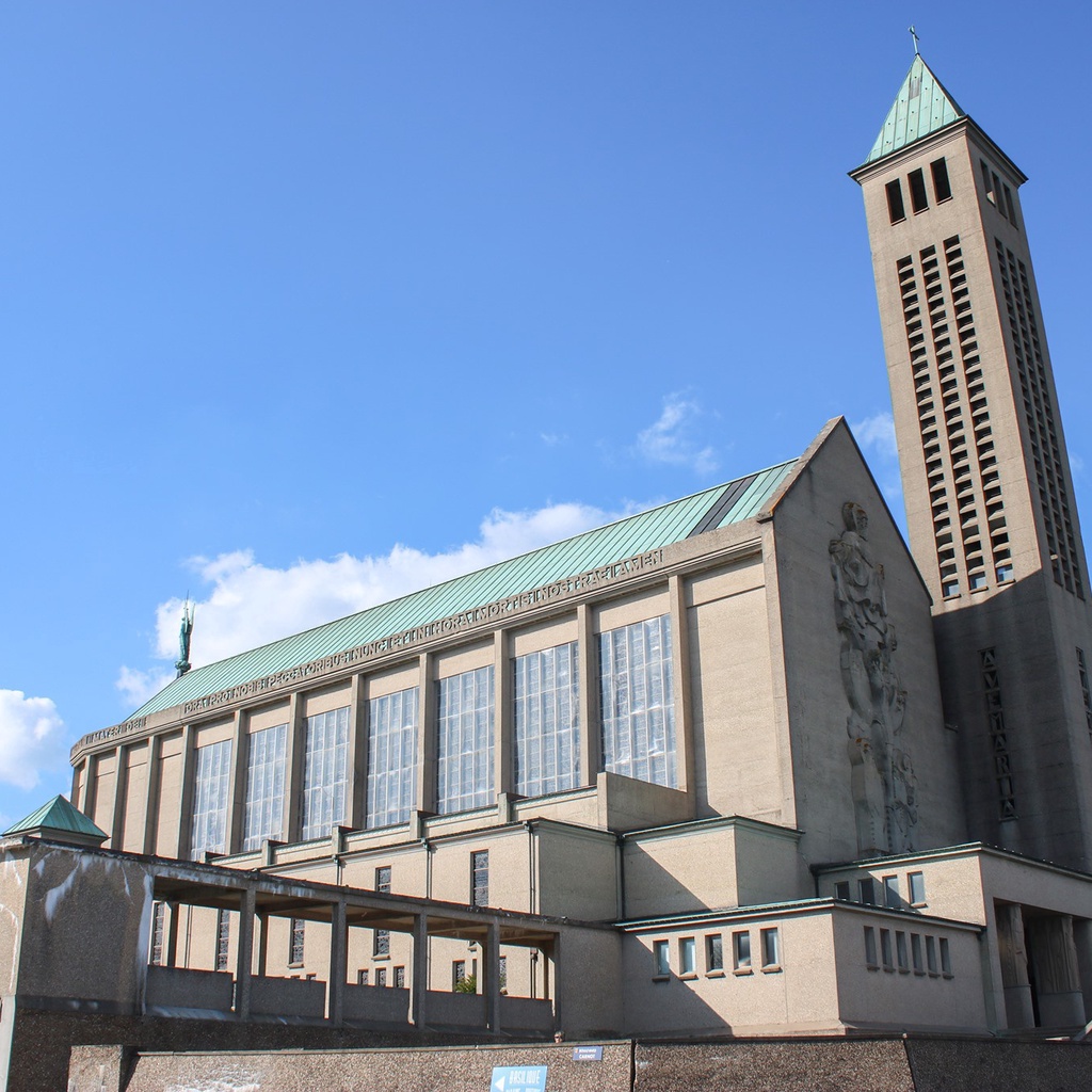 Blois Basilica of Notre-Dame de la Trinité