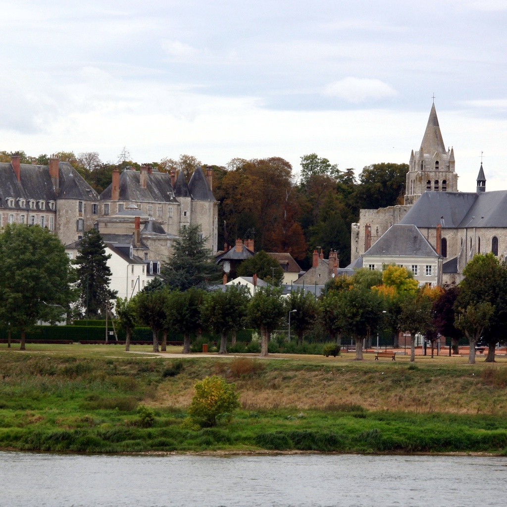 Meung-sur-Loire Old Town