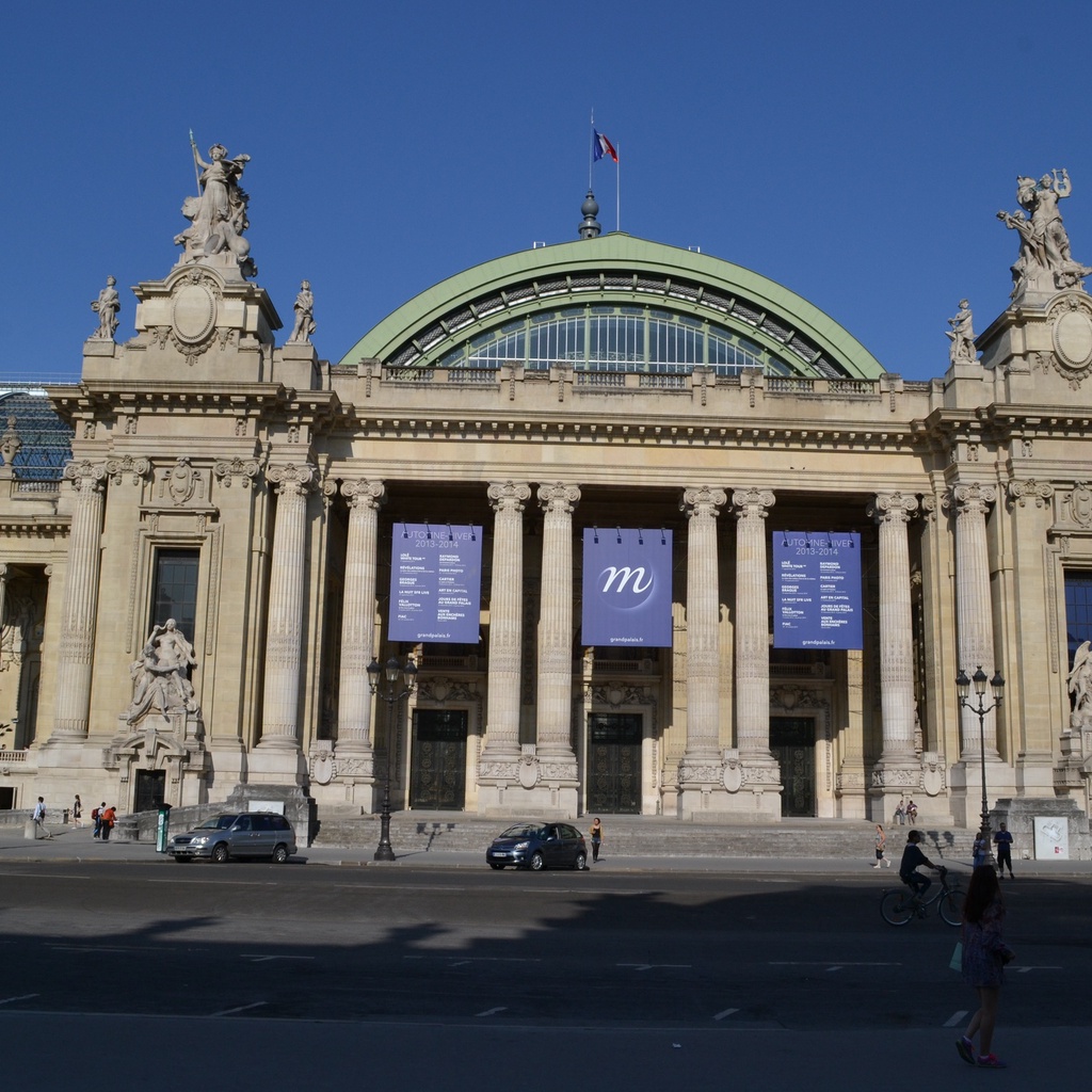 The Arc de Triomphe, Champs-Élysées and art museums
