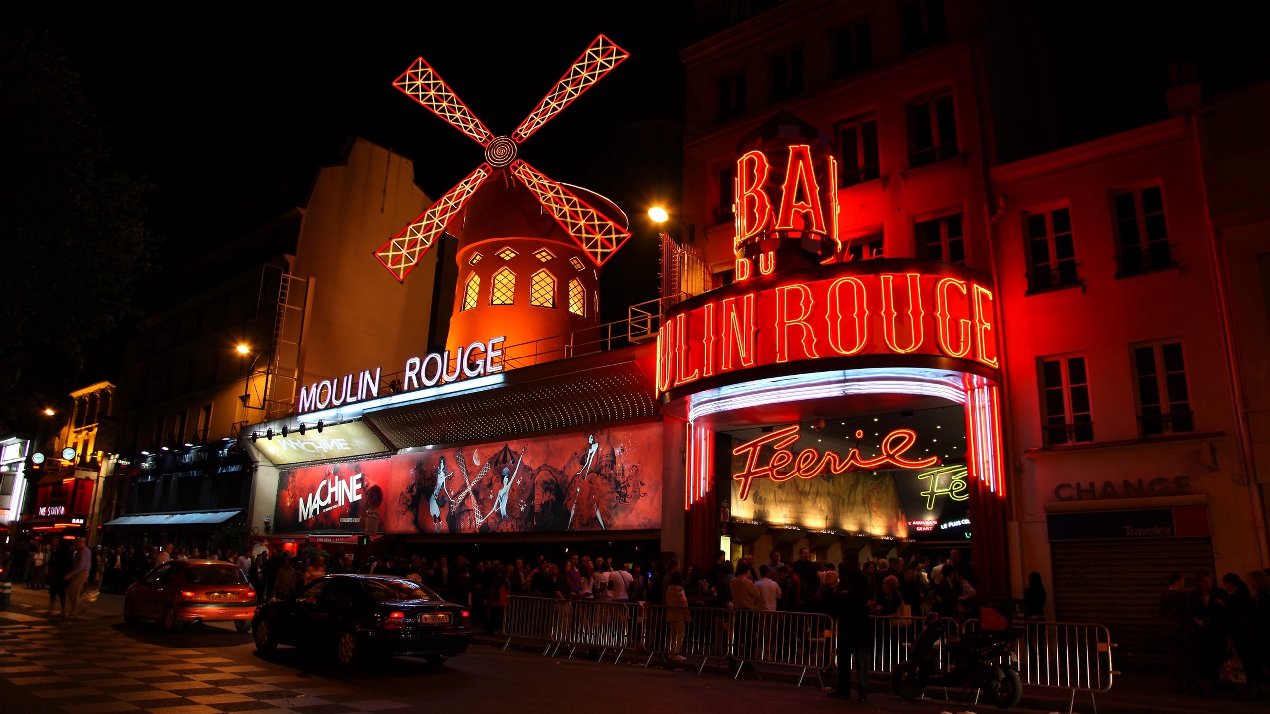 Moulin Rouge - Paris