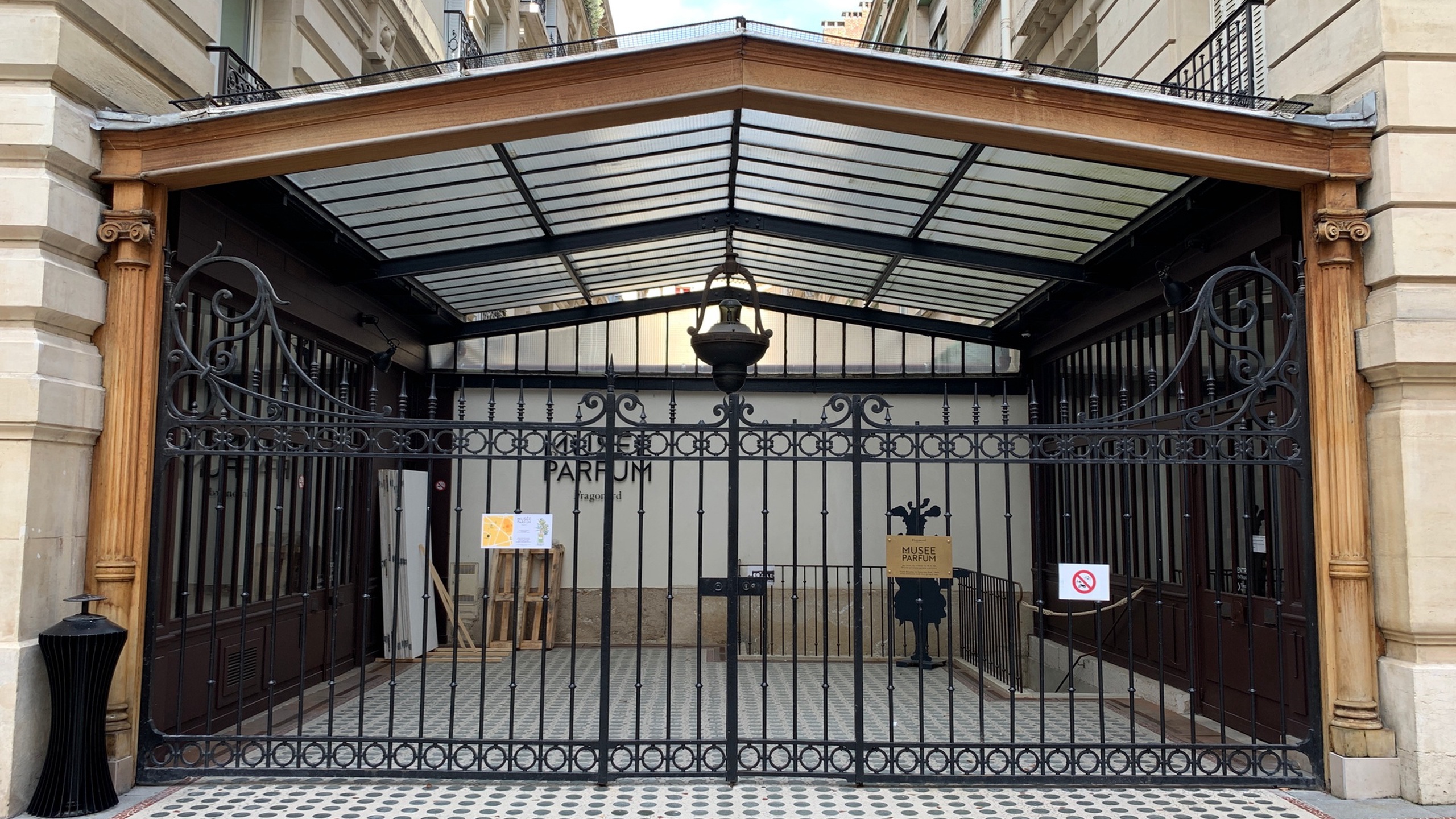 Fashion Day in Paris